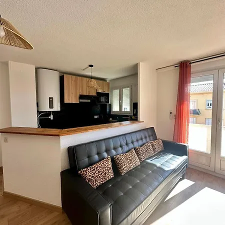 La Savane Avec Parking Privatif Et Climatisation شقة